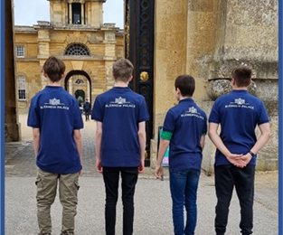 LVS Oxford students at Blenheim